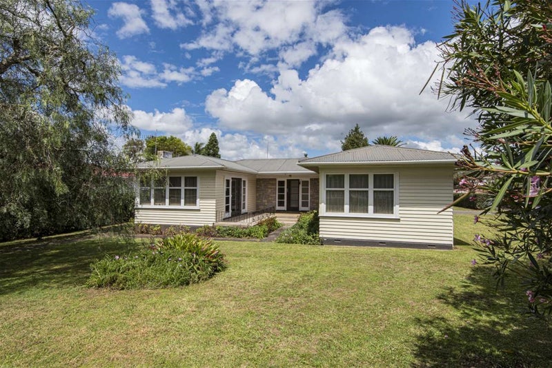 1 Kowhai Park Road, Maunu, Whangarei - Carousel 2