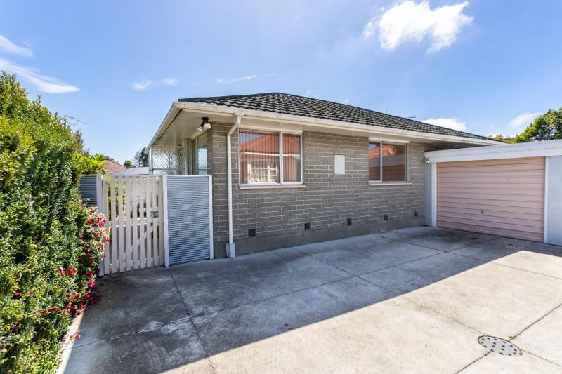 2/548 Cranford Street, Papanui, Christchurch - Carousel 1
