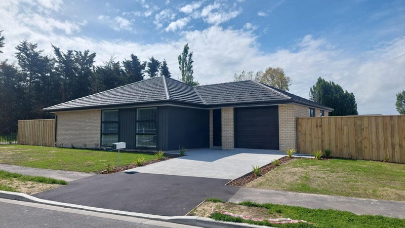 1 Harvest Lane, Belfast, Christchurch - Carousel 1