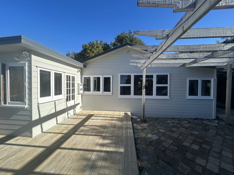 6 Twilight Bay, Warkworth - Carousel 2