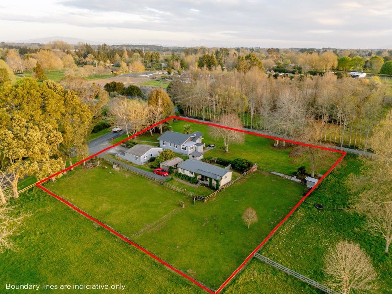 35 Woodside Road, Matangi, Hamilton - Carousel 1