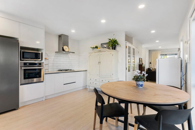 19 Kokowai Parade, Hobsonville, Auckland - Carousel 2