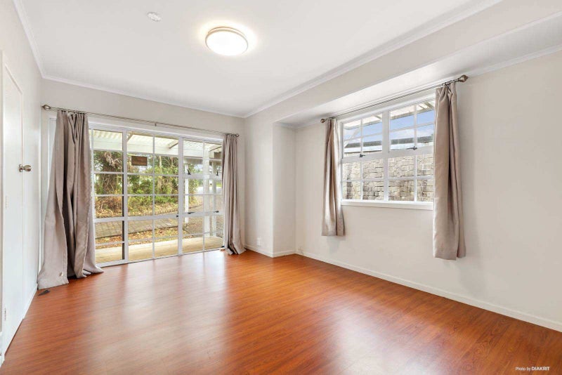 53 Pupuke Road, Birkenhead, Auckland - Carousel 2