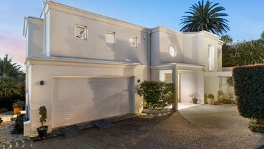 7A Ngaiwi Street, Orakei, Auckland - Carousel 1