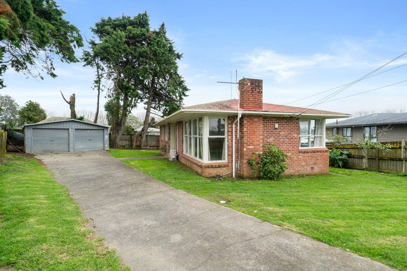 10 Leonard Place, Otara, Auckland - Carousel 2