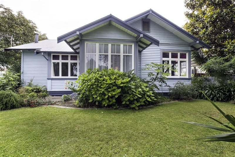 25 Kennedy Road, Napier South, Napier - Carousel 1
