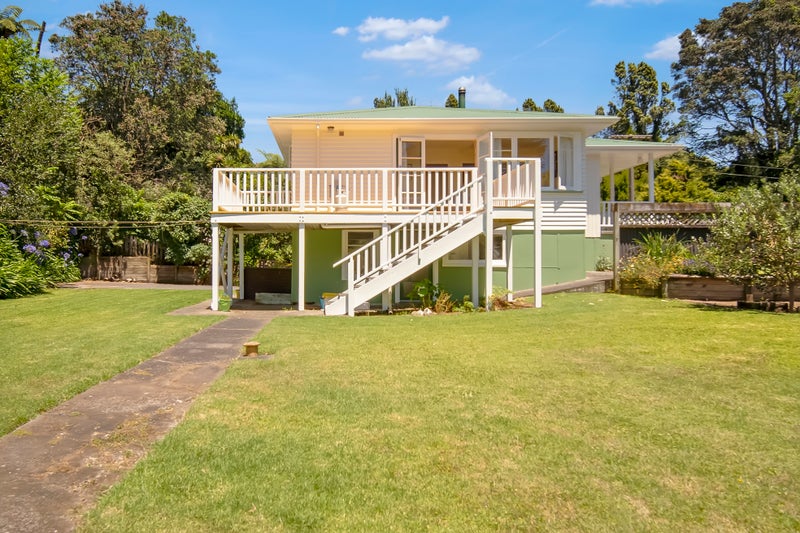 72A Brois Street, Frankleigh Park, New Plymouth - Carousel 1