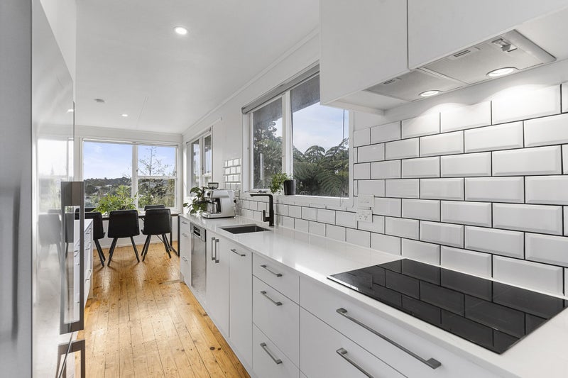 15 Bishopgate Street, Birkdale, Auckland - Carousel 2