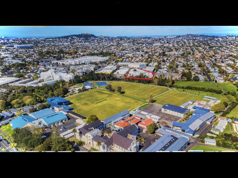 36/3 Wagener Place, Mount Albert, Auckland - Carousel 13