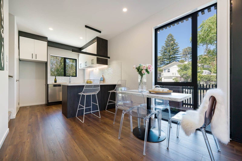 73A Salamanca Road, Sunnynook, Auckland - Carousel 2