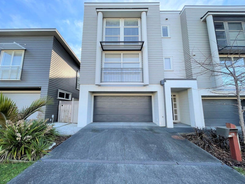139 Barbarich Drive, Stonefields, Auckland - Carousel 2