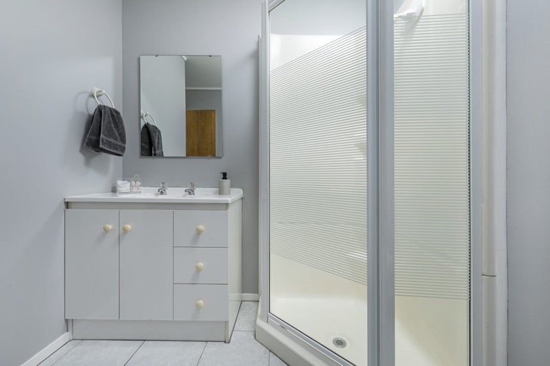 9 Denver Avenue, Sunnyvale, Auckland - Carousel 42