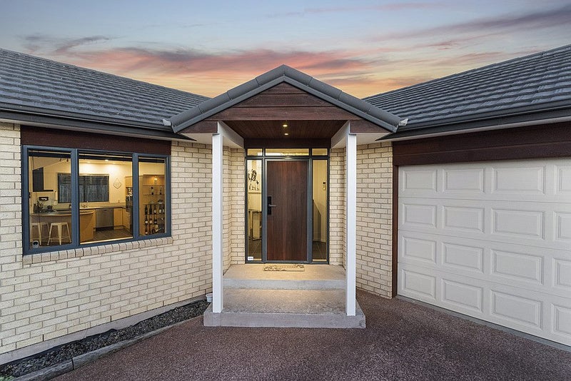 184A Whitney Street, Blockhouse Bay, Auckland - Carousel 1