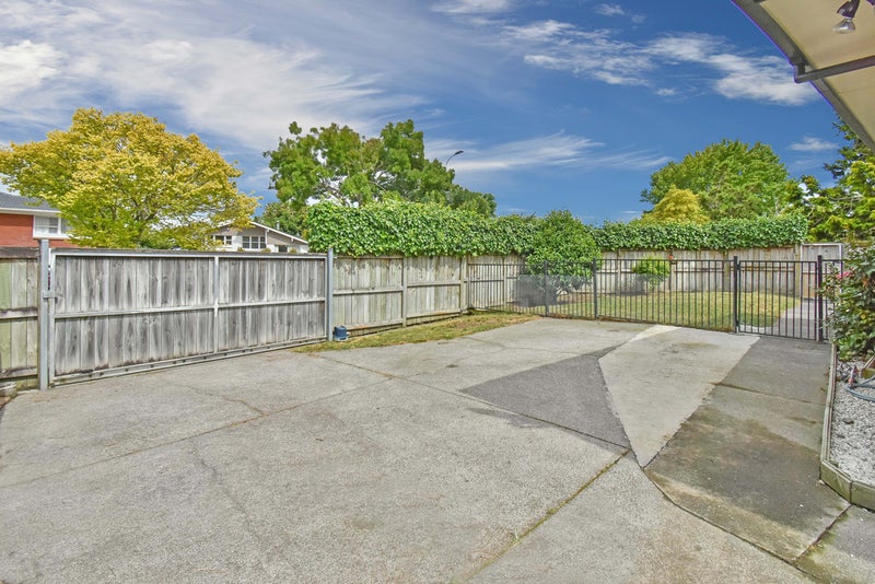 1/96 Ray Small Drive, Pahurehure, Papakura - Carousel 13