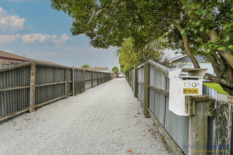 2/130 Middlepark Road, Sockburn, Christchurch - Carousel 2