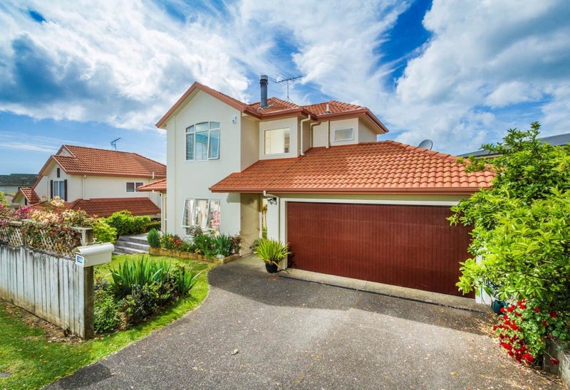 38A Kowhai Road, Campbells Bay, Auckland - Carousel 1