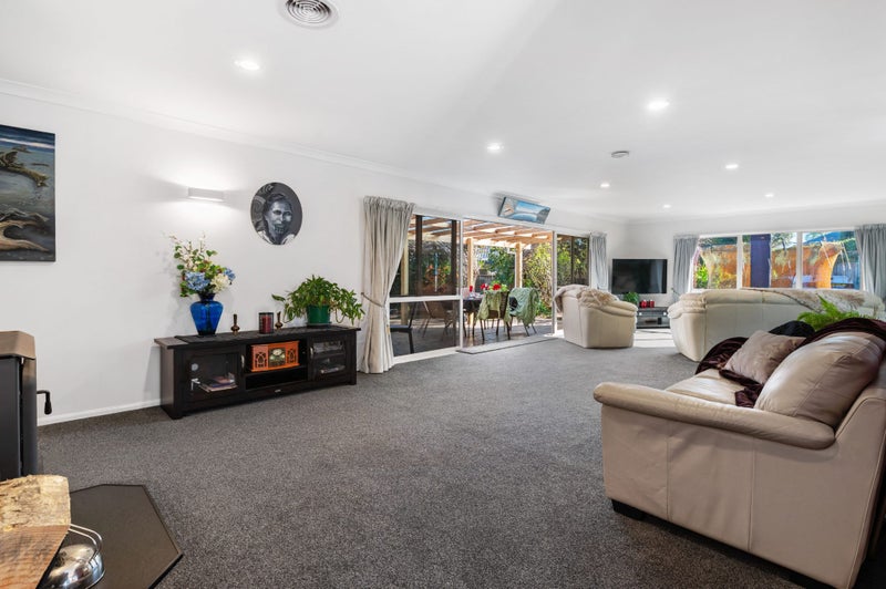 46 Blackmore Drive, Lynmore, Rotorua - Carousel 2