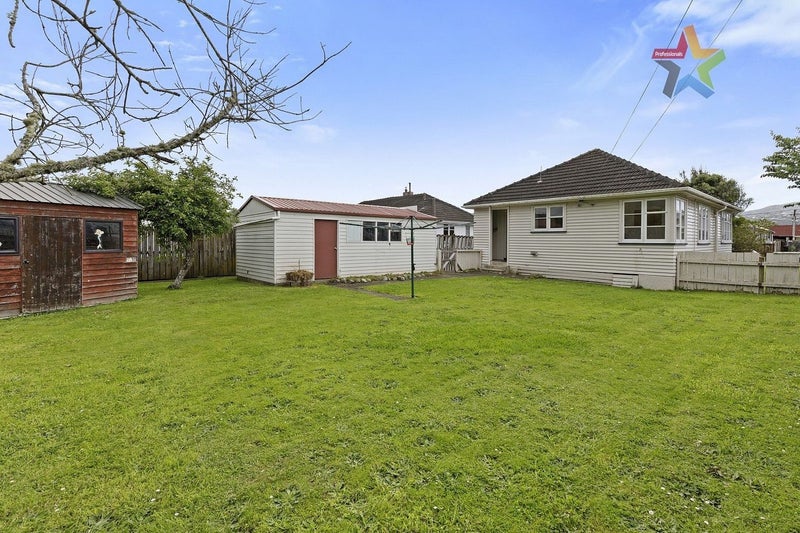 10 Atiawa Crescent, Waiwhetu, Lower Hutt - Carousel 2