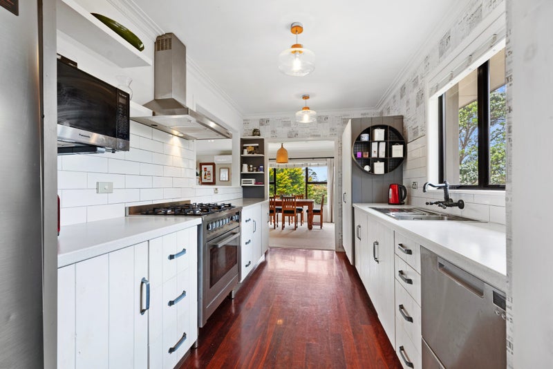 1 Tamahika Street, Hairini, Tauranga - Carousel 2