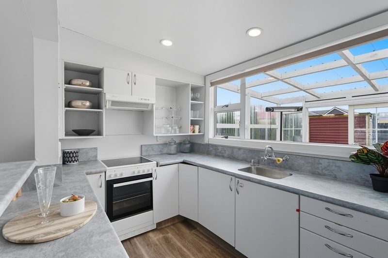 228 Oxford Street, South Dunedin, Dunedin - Carousel 1