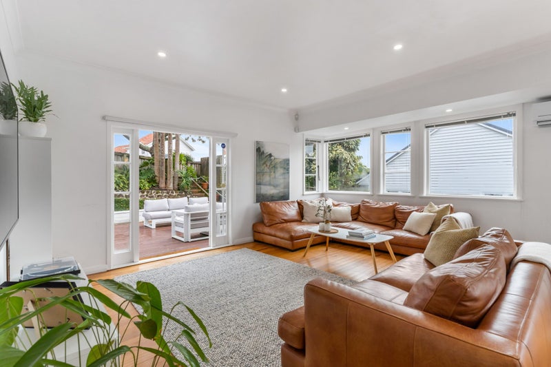 15 Rukutai Street, Orakei, Auckland - Carousel 2