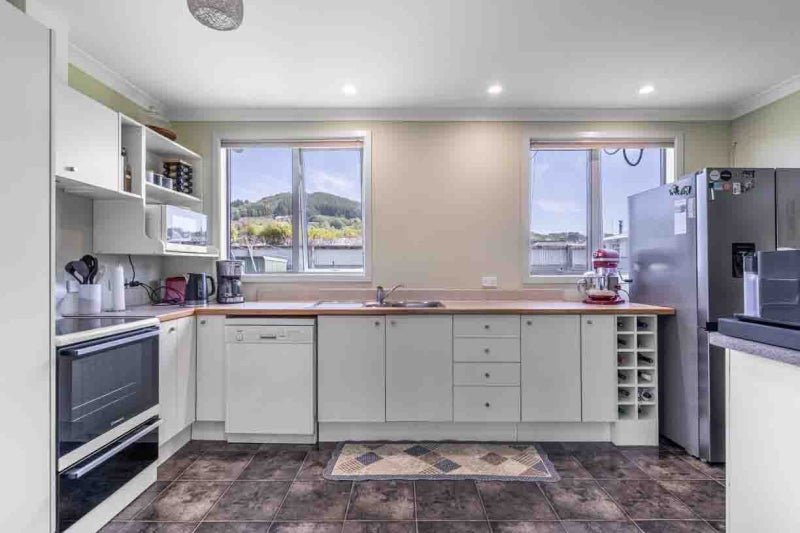 246 Marine Parade, Bluff - Carousel 2