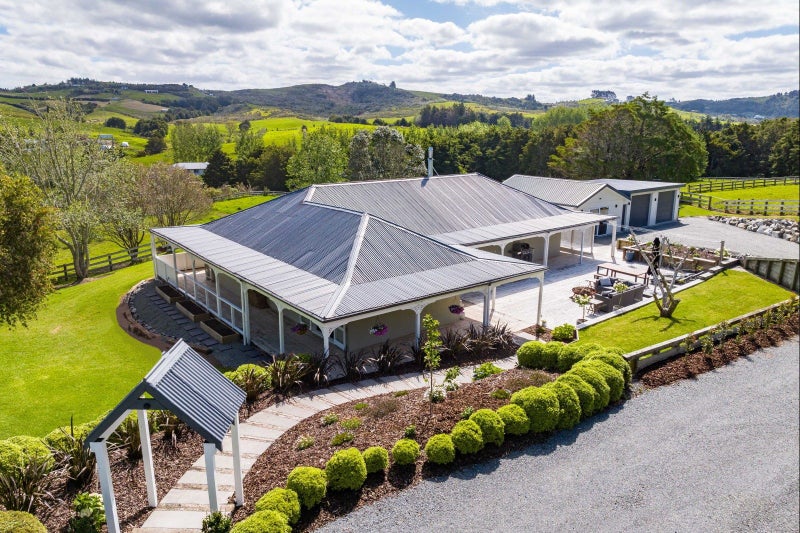 124 Devich Road, Mangawhai, Wellsford - Carousel 1