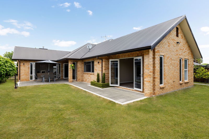 49 Alconbury Drive, Rototuna North, Hamilton - Carousel 2