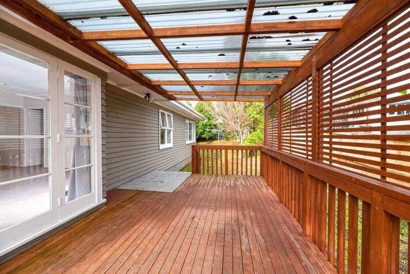 41 Canberra Avenue, Lynfield, Auckland - Carousel 2