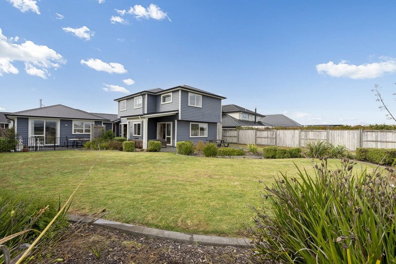87 Penetaka Heights, Pyes Pa, Tauranga - Carousel 2