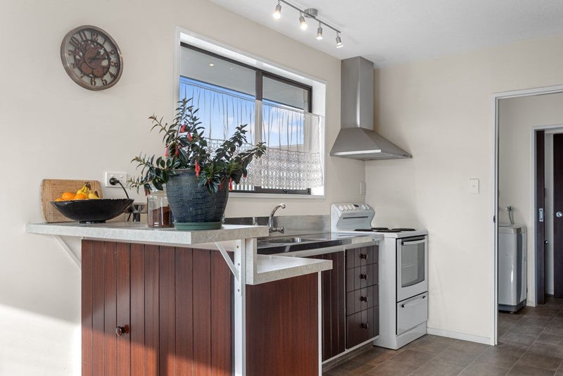 1/14 North Avon Road, Richmond, Christchurch - Carousel 2