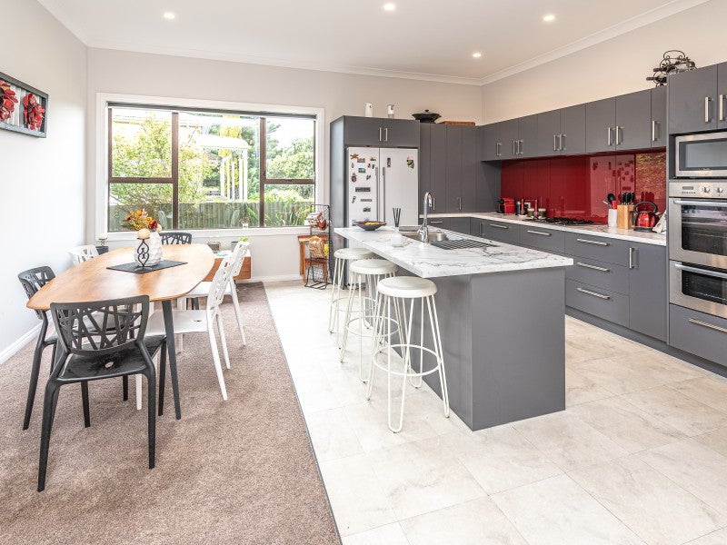 10 Gonville Avenue, Gonville, Whanganui - Carousel 2