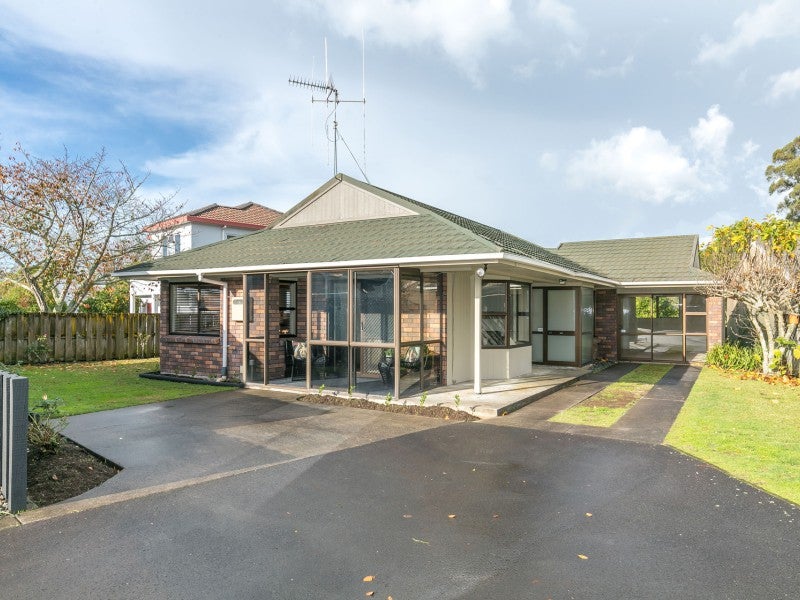 97B Howell Avenue, Riverlea, Hamilton - Carousel 2