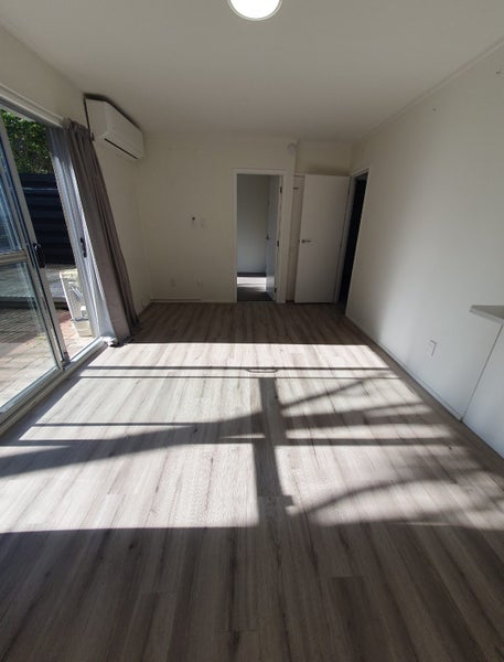 3/17 Houghton Street, Meadowbank, Auckland - Carousel 20