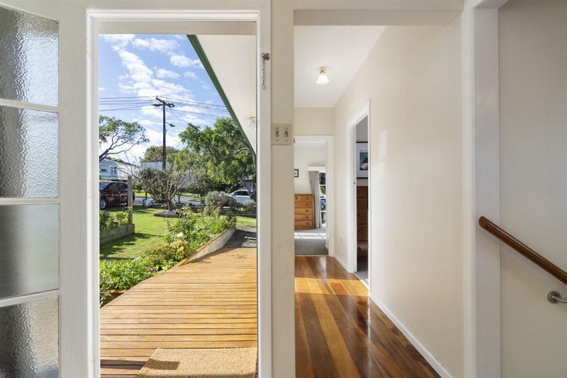 21 Bentleigh Avenue, New Windsor, Auckland - Carousel 2