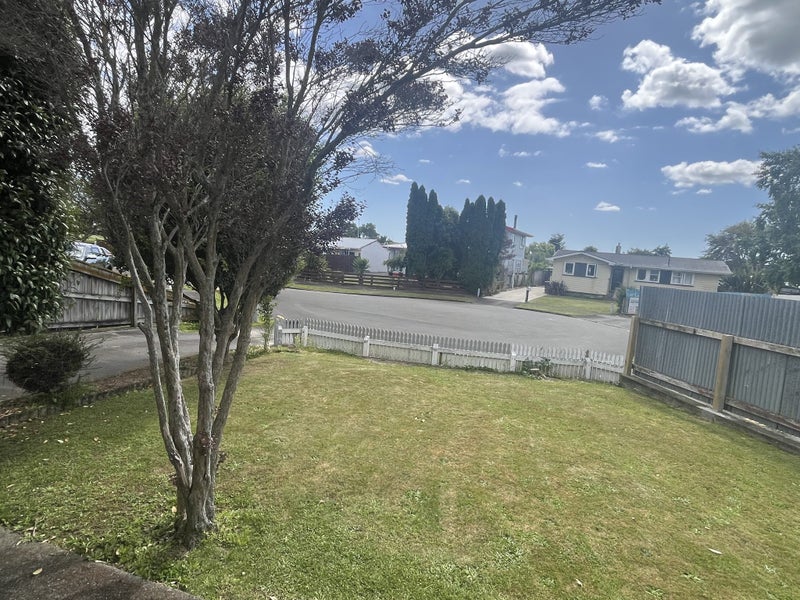 6 Radnor Place, Highbury, Palmerston North - Carousel 2