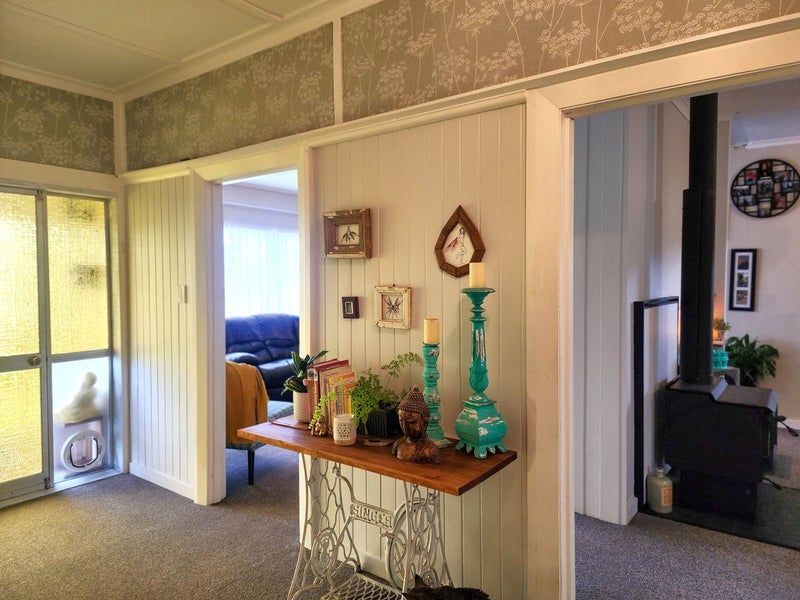 93 Blake Street, Blaketown, Greymouth - Carousel 2