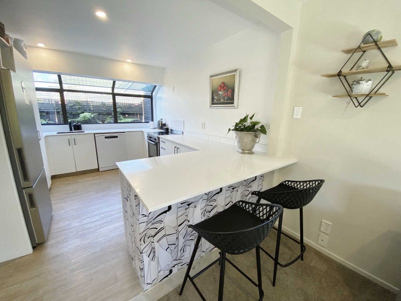 21/415 Mairehau Road, Parklands, Christchurch - Carousel 2