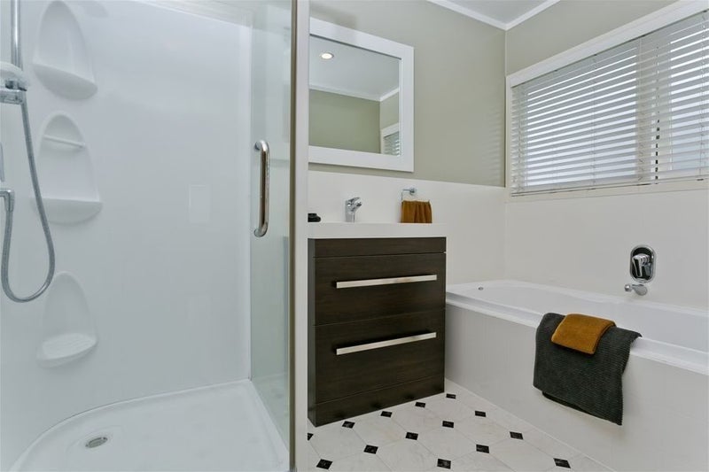 14 Welland Place, Hillcrest, Auckland - Carousel 18