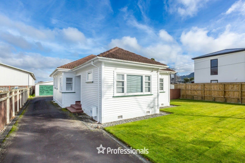 41 Whakatiki Street, Trentham, Upper Hutt - Carousel 21