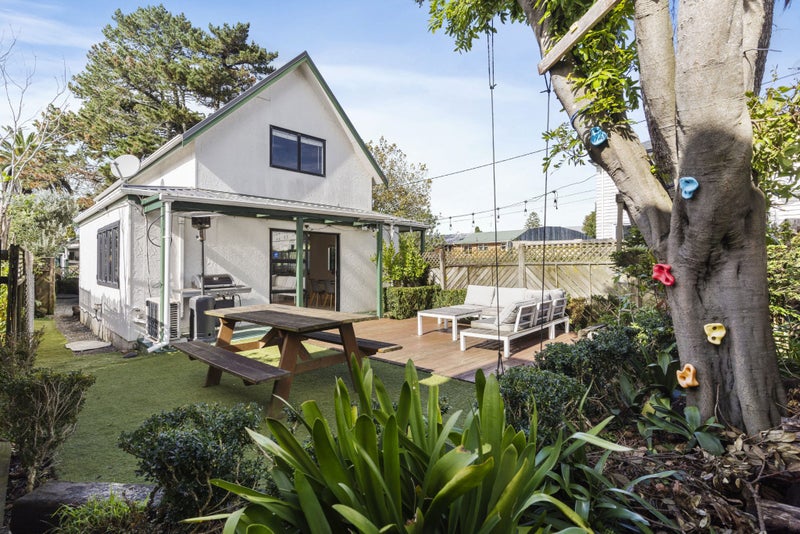 42C Ferndale Road, Mount Wellington, Auckland - Carousel 1