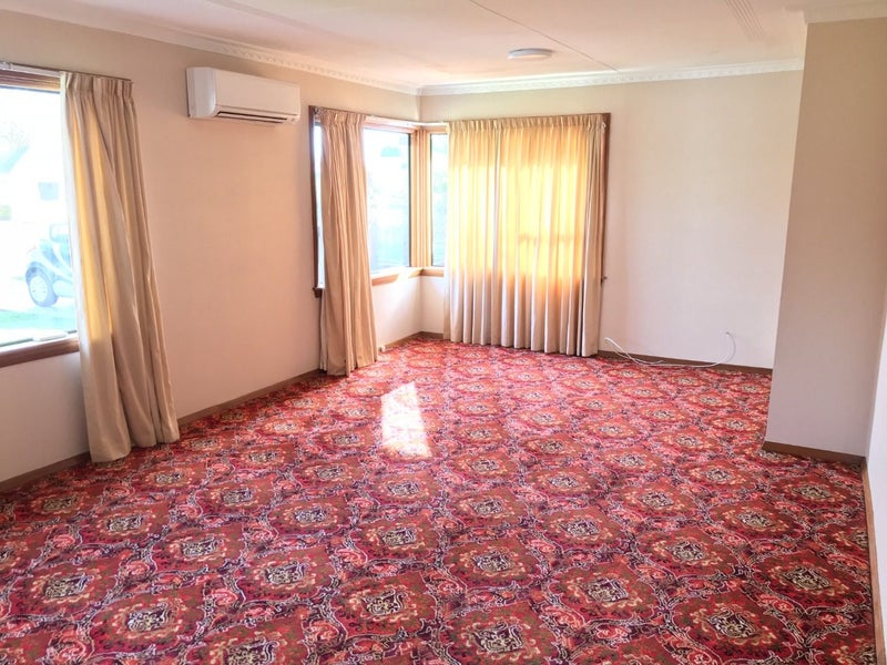 7A Albert Terrace, Saint Martins, Christchurch - Carousel 2