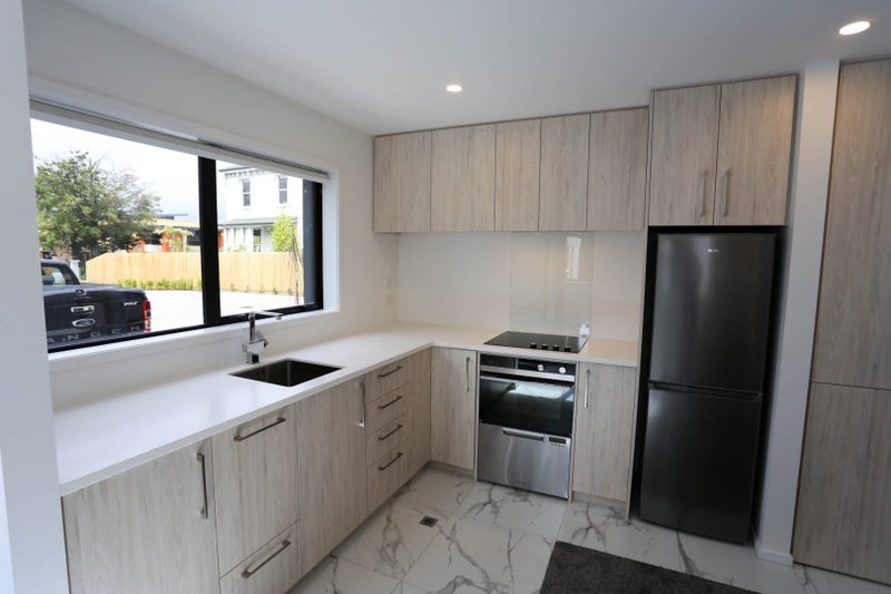 3/131 Merivale Lane, Merivale, Christchurch - Carousel 2