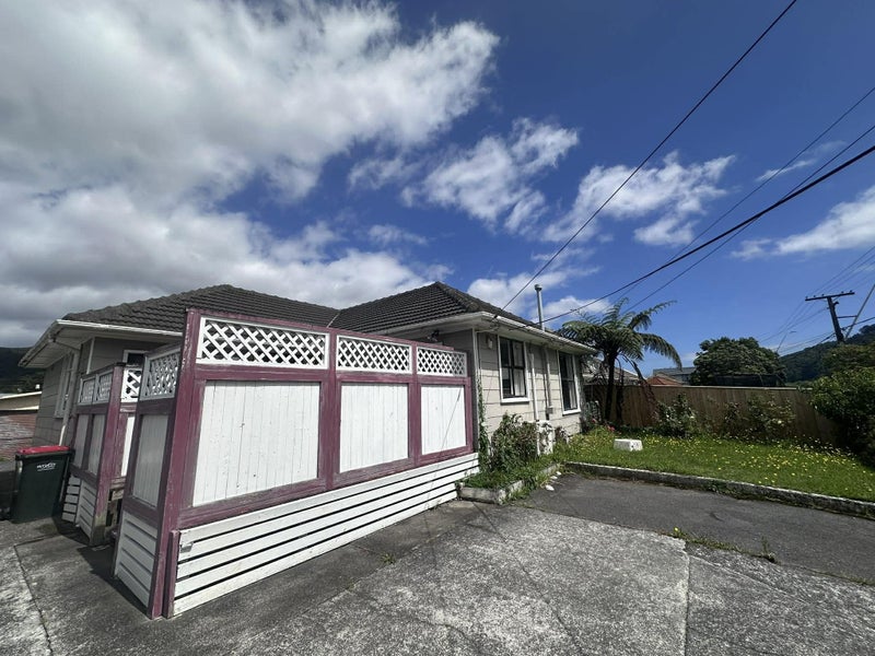 1209 Taita Drive, Taita, Lower Hutt - Carousel 13