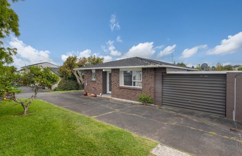 1/28 Highland Park Drive, Highland Park, Auckland - Carousel 2