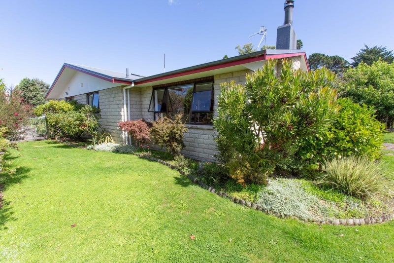 12 Windsor Street, Dannevirke - Carousel 22
