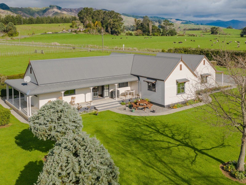 9 Wallace Road, Koputaroa - Carousel 1