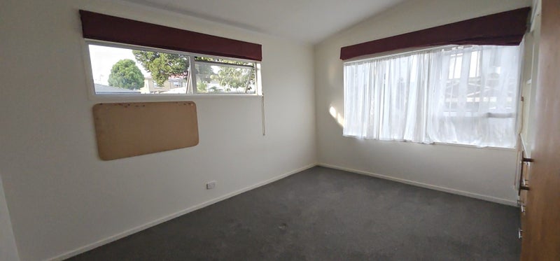 22A Foster Road, Temple View, Hamilton - Carousel 1