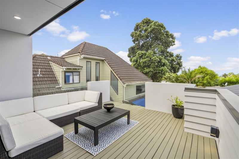 0 , Bucklands Beach - Carousel 19