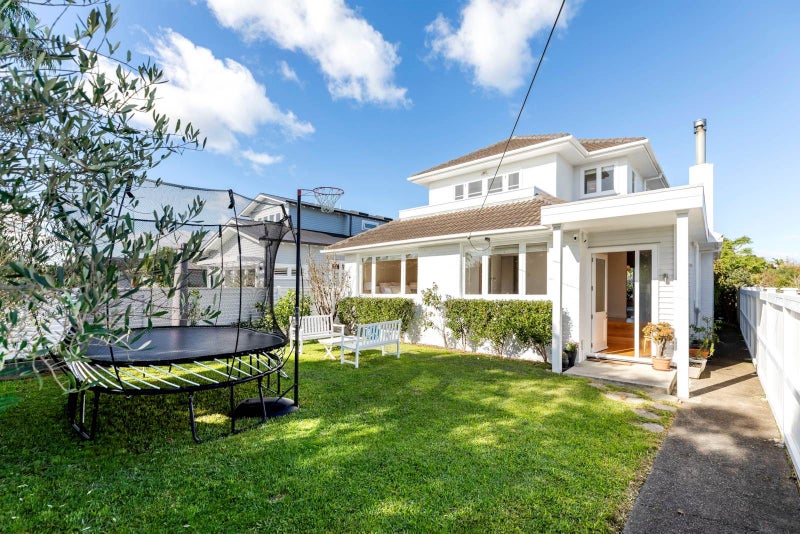 7 Faulder Avenue, Westmere, Auckland - Carousel 1